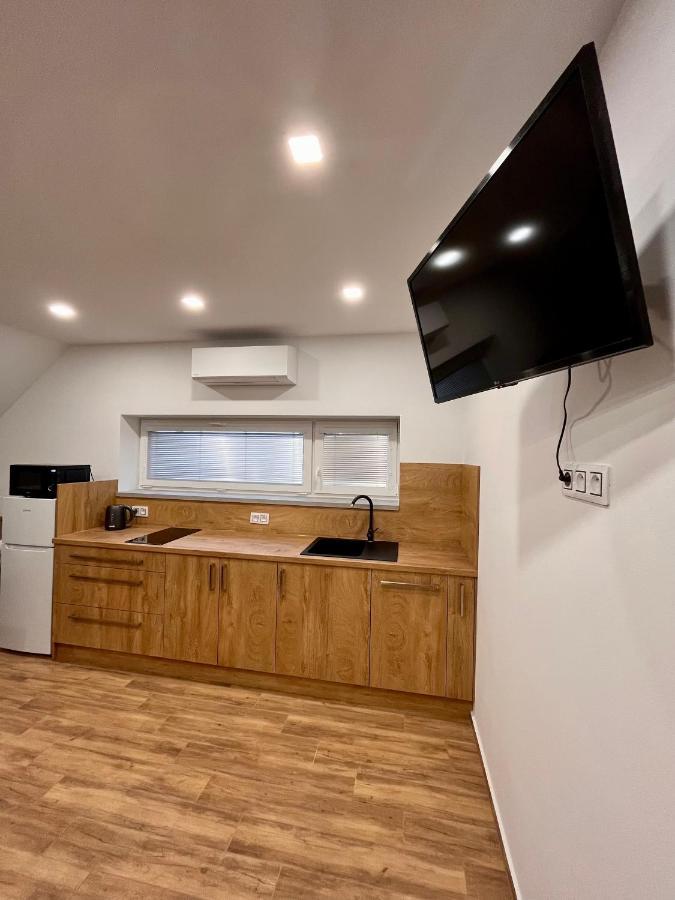 Apartament U Srubu Moravany  Zewnętrze zdjęcie